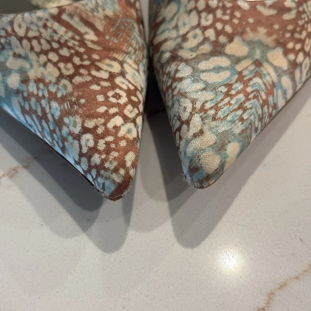 Guess Carrie heels 7.5 - Picture 3 of 5